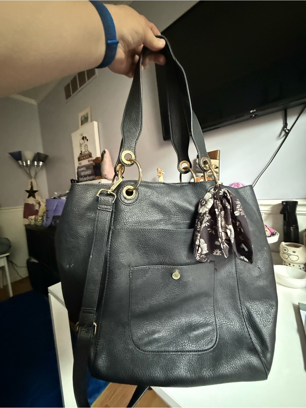 Steve Madden Pebbled Black Faux Leather Tote Bag With Scarf